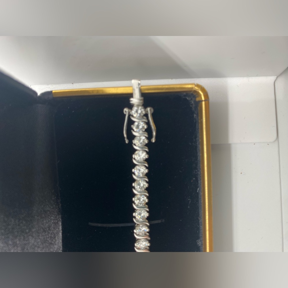 TENNIS BRACELET - Silver Bracelet with Synthetic Diamonds - Picture 9 of 17